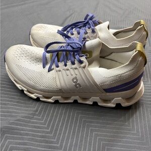 ON Cloud Women’s Cloudswift 3 Running Shoes White, Violet Size US 7.5